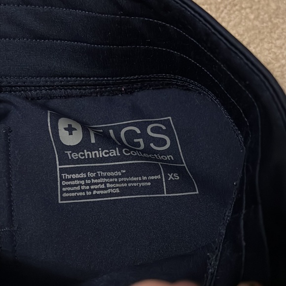 FIGS- navy - Picture 2 of 3
